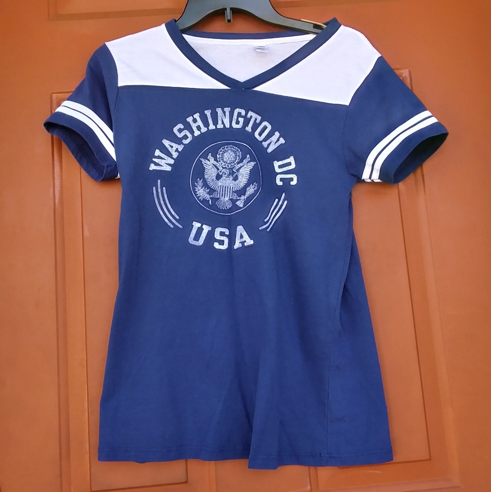 Varsity tee - Picture 2 of 3